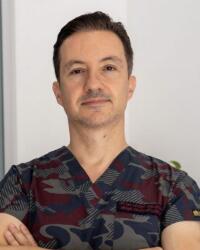 Op. Dr. Levent Bakışgan